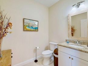 27 Tea Party Circle 27, Holden MA 01520