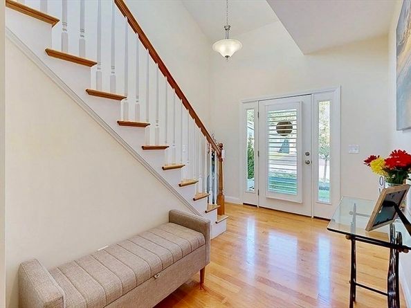 27 Tea Party Circle 27, Holden MA 01520