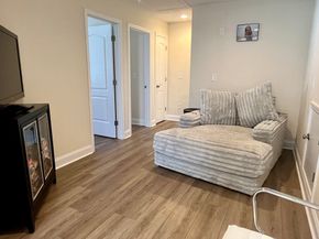 27 Tea Party Circle 27, Holden MA 01520