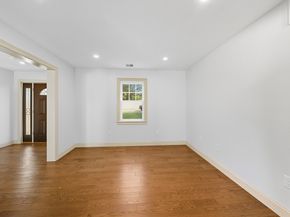 15 Lakeside Dr, Shrewsbury MA 01545