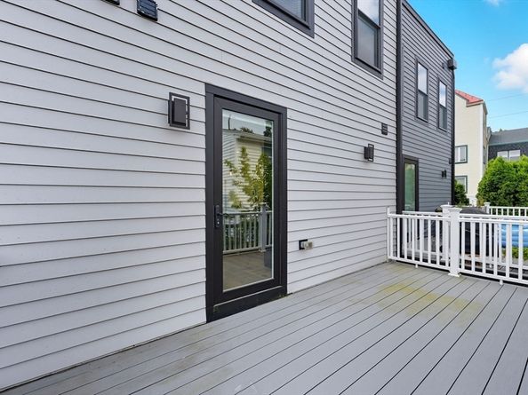 27 Carter St 2, Everett MA 02149