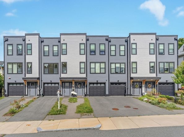 27 Carter St 2, Everett MA 02149