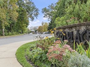 295 Salem Street 69, Woburn MA 01801