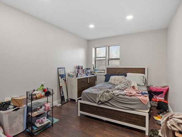 1029 Pleasant Street 19, Worcester MA 01602