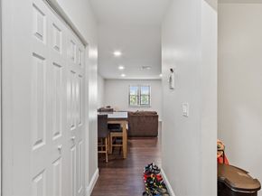 1029 Pleasant Street 19, Worcester MA 01602