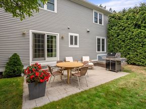 5 Upham Way 5, Weston MA 02493