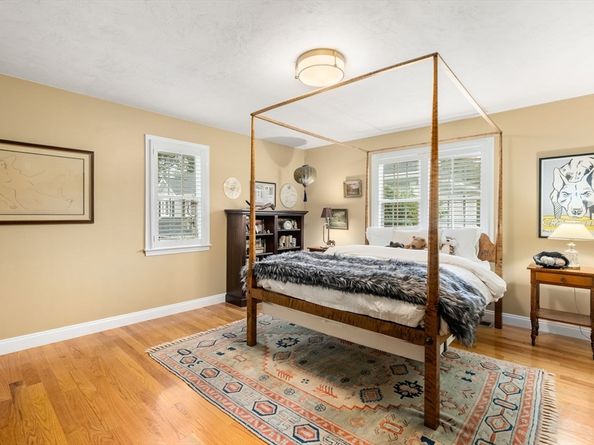 5 Upham Way 5, Weston MA 02493