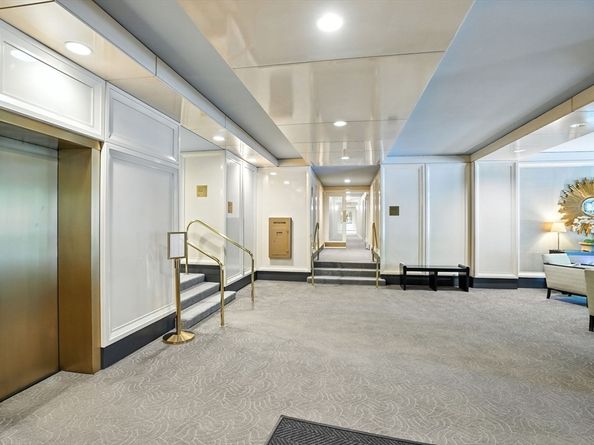 145 Pinckney St 403, Boston MA 02114