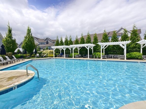 18 Lansing Way 18, Millis MA 02054