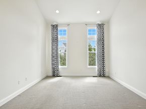 18 Lansing Way 18, Millis MA 02054