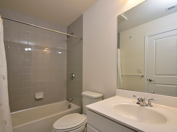 18 Lansing Way 18, Millis MA 02054