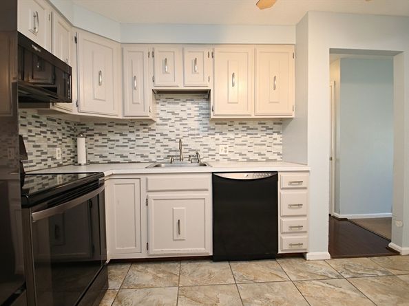 141 Essex Street D3, Saugus MA 01906