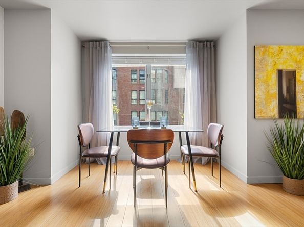 16 Miner St 206, Boston MA 02215