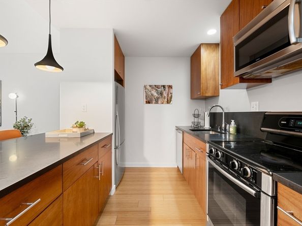 16 Miner St 206, Boston MA 02215