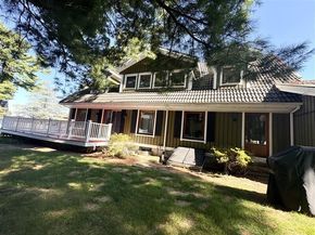 2 Pat Dr, Danvers MA 01923