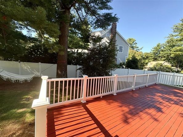 2 Pat Dr, Danvers MA 01923