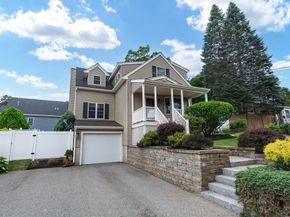 95 John St, Reading MA 01867