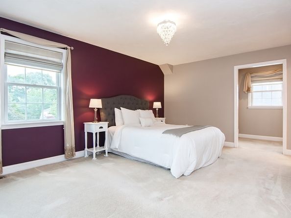95 John St, Reading MA 01867