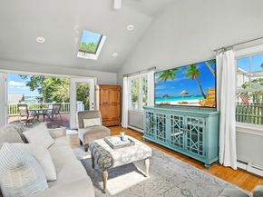 155 Village St, Marblehead MA 01945