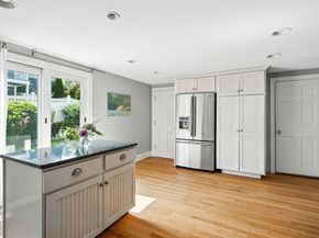 155 Village St, Marblehead MA 01945