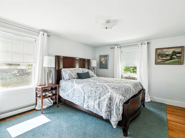 155 Village St, Marblehead MA 01945