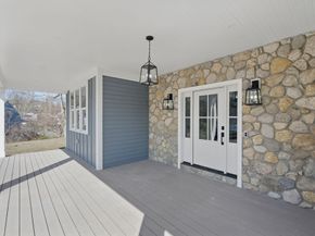 4R Chatham Ln, Danvers MA 01923