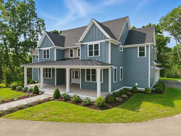 4R Chatham Ln, Danvers MA 01923