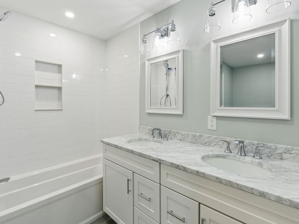 4R Chatham Ln, Danvers MA 01923