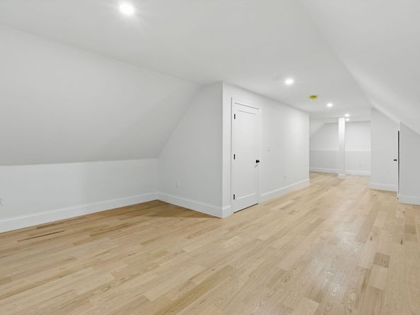 4R Chatham Ln, Danvers MA 01923