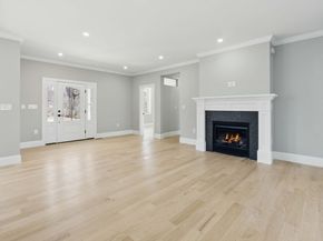 4R Chatham Ln, Danvers MA 01923