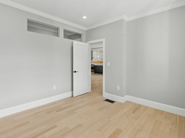 4R Chatham Ln, Danvers MA 01923