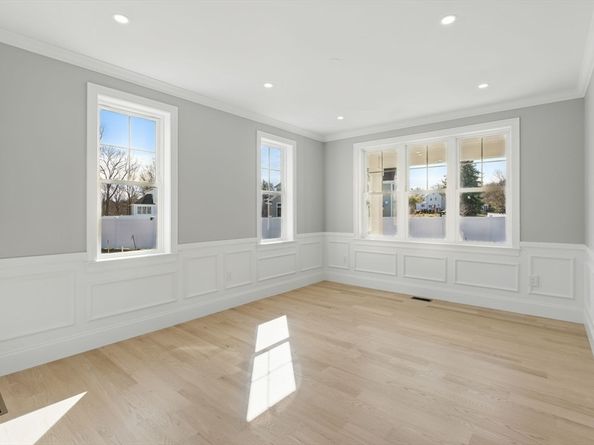 4R Chatham Ln, Danvers MA 01923