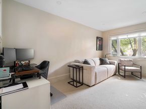 8 Naples Rd 1, Brookline MA 02446