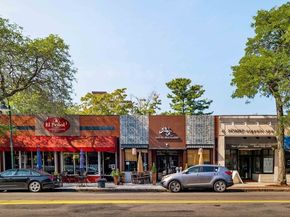 8 Naples Rd 1, Brookline MA 02446