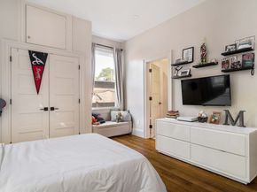 8 Naples Rd 1, Brookline MA 02446