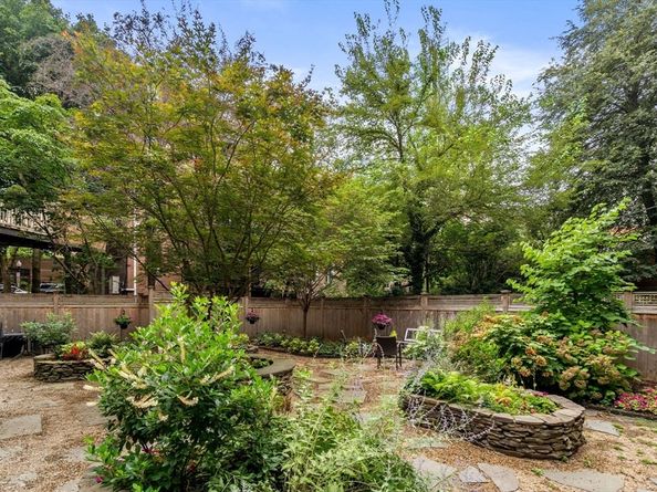 82 Berkeley Street 5, Boston MA 02116