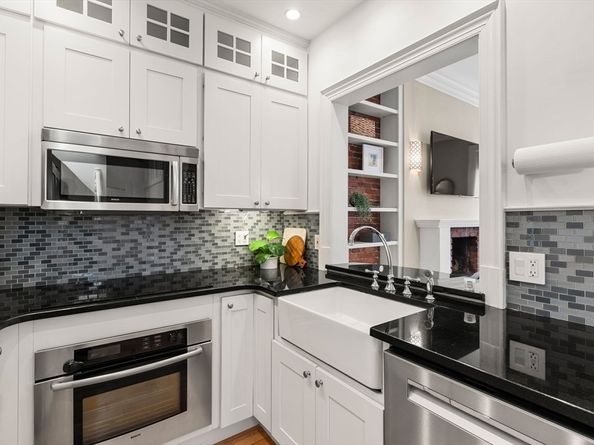 82 Berkeley Street 5, Boston MA 02116