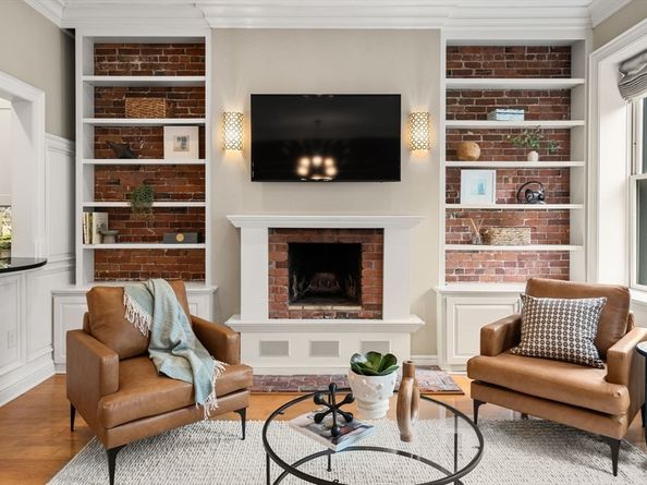 82 Berkeley Street 5, Boston MA 02116