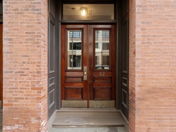 82 Berkeley Street 5, Boston MA 02116