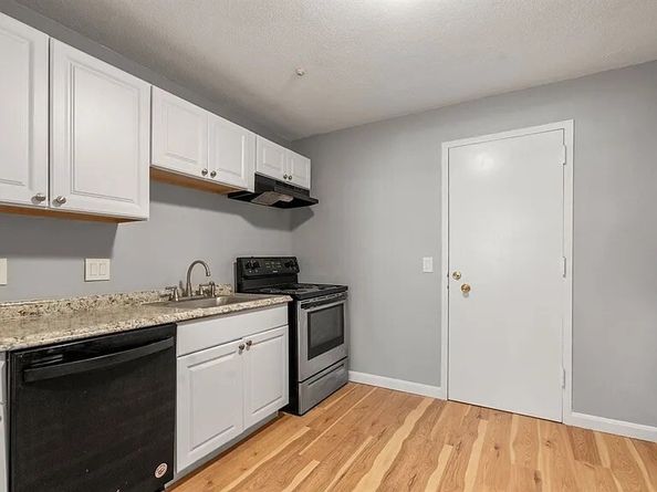 595 Revere Beach Pkwy 23, Revere MA 02151
