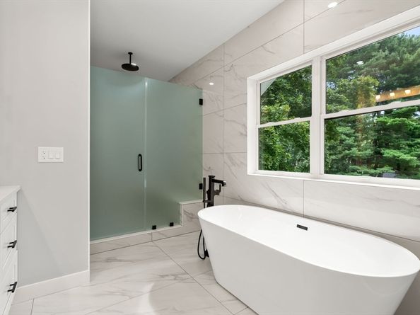 48 Cypress Rd, Milton MA 02186
