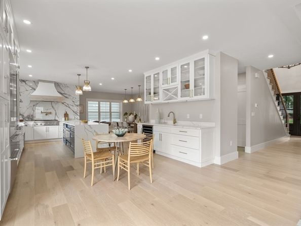 48 Cypress Rd, Milton MA 02186
