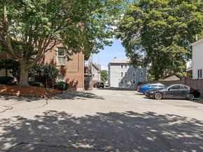 5 School Street 6, Salem MA 01970
