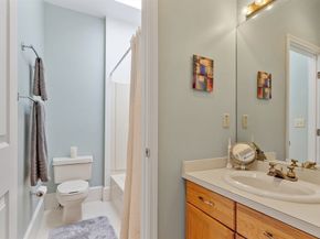 5 School Street 6, Salem MA 01970