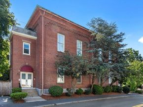 5 School Street 6, Salem MA 01970