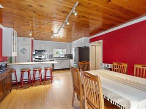 89 Benjamin St, Leominster MA 01453