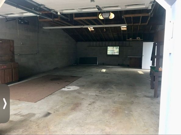 89 Benjamin St, Leominster MA 01453