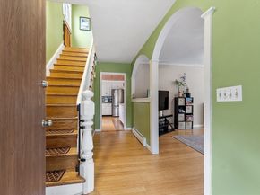 89 Benjamin St, Leominster MA 01453