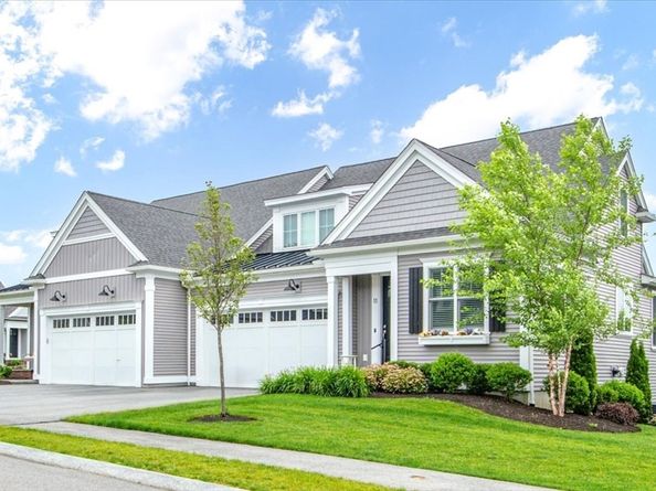 13 Hawk Lane 13, Framingham MA 01701