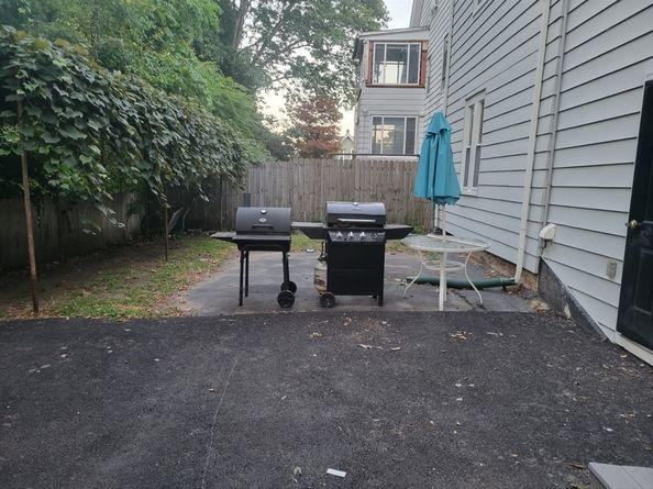 11 Doane St, Fitchburg MA 01420